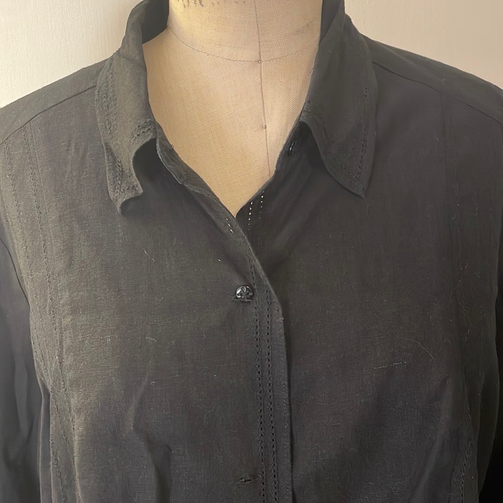 Sag Harbor Black linen long sleeve button down shirt - Picture 2 of 6